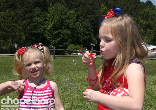 09 Sophie Diane and Emily Fae enjoyed the bubbles