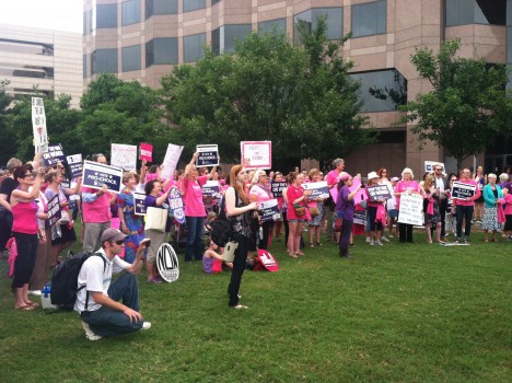 Pro-choice rally; Photo by Rachel Nash