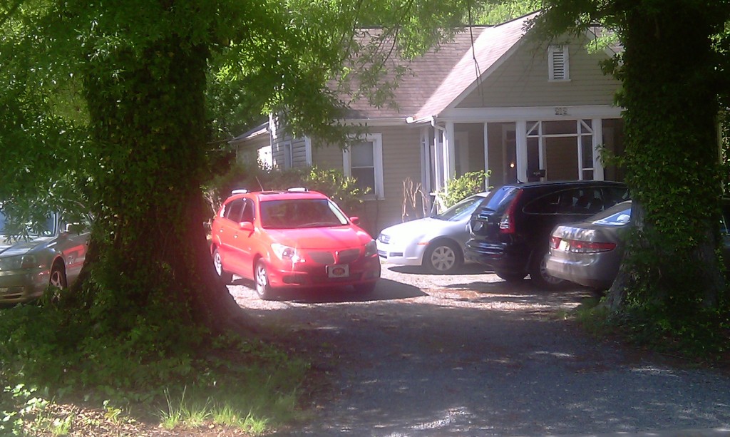 Parking at a residence on Carr Street in the Northside neighborhood before parking limit was put in place. Photo courtesy of Hudson Vaughn.